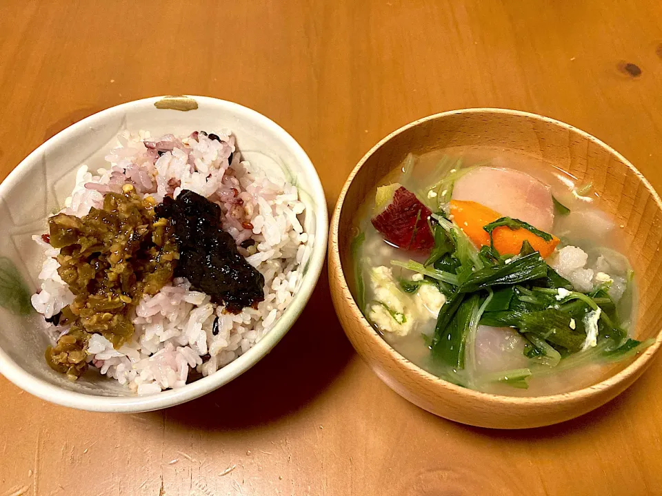 質素な朝ごはん😋|さくたえさん