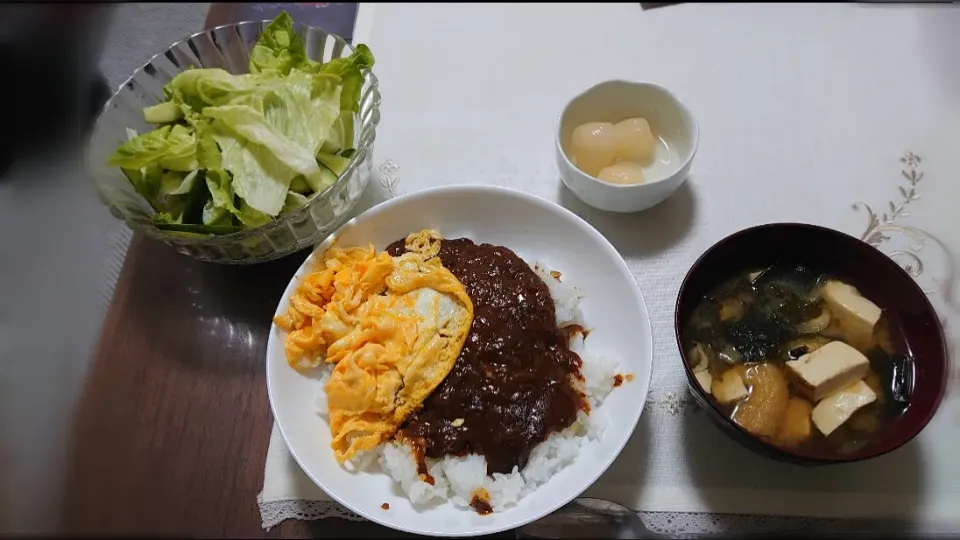 レトルトカレーとグリーンサラダ+α|273さん