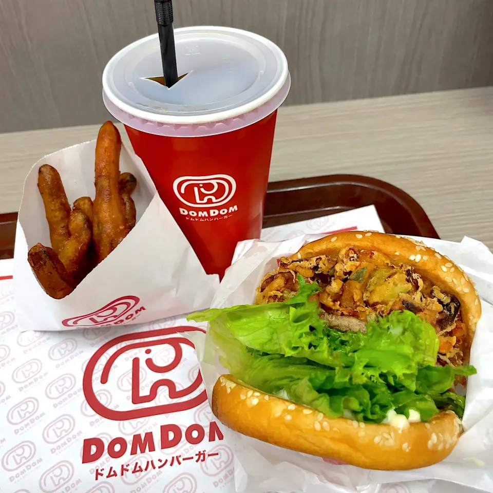 ザクザクかき揚げバーガー
ごぼうスティック
アイスティー|T. Wonderさん