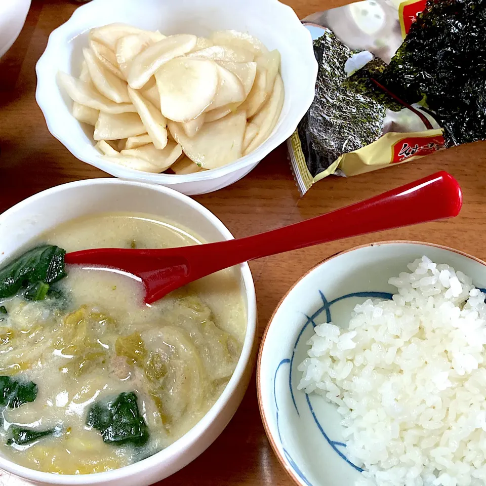 お昼ご飯|みんみんさん