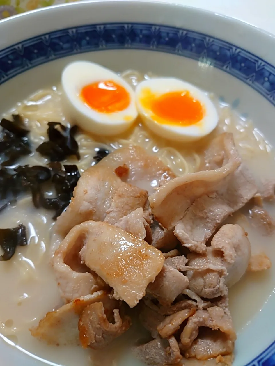 豚骨ラーメン|闇夜の狸さん