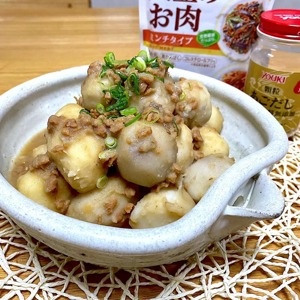 Snapdishの料理写真:大豆お肉ミンチで里芋（えび芋の）そぼろ煮|sakurakoさん