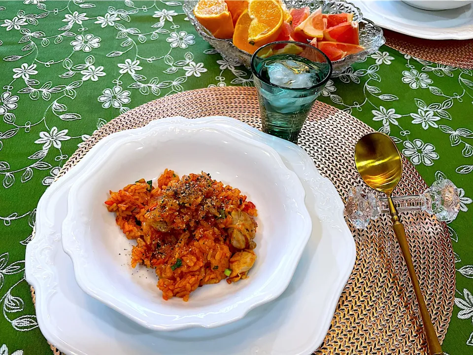 お昼ご飯はケチャップライス🧡|Seikoさん