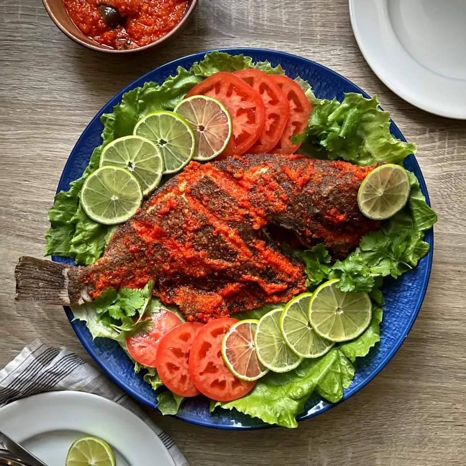 🟠まるさんの料理 パダン風カレイのチリソース Ikan Balado Padang🇮🇩|まる(丸大豆)さん