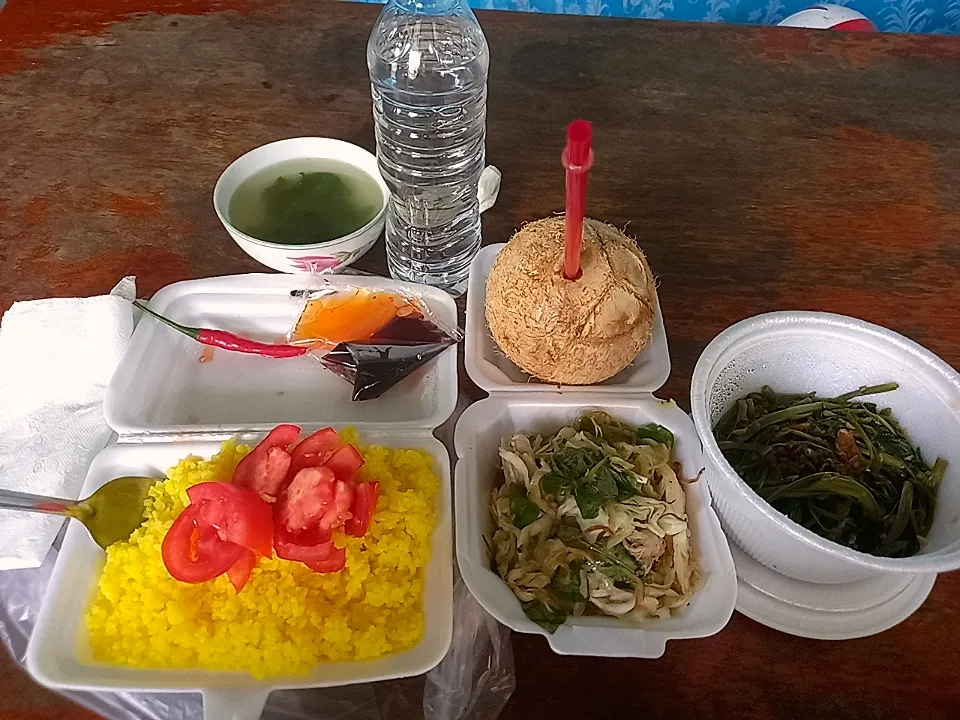 Lunch|Tường Nguyễn Trương Cátさん