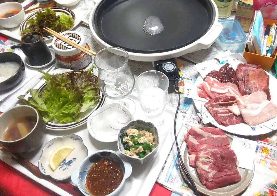 12/5(月)夕食。焼肉。
ナスとトマトの韓国風スープ。
ほうれん草の白和え。|へいちゃんさん