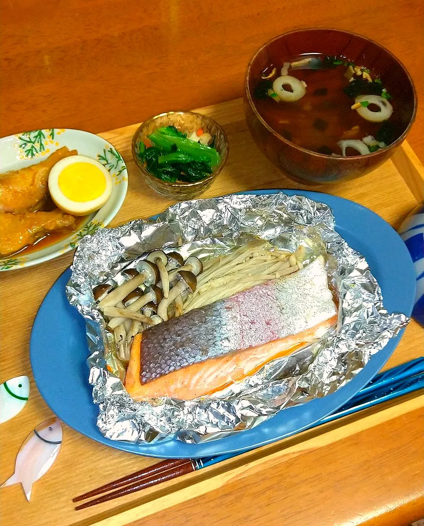 鮭のホイル焼き🐟️|とししいたけさん