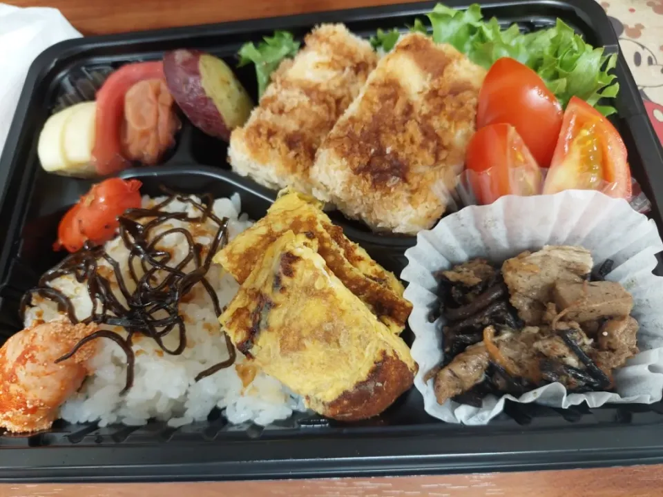 Snapdishの料理写真:高野豆腐カツ弁当|MIDORIさん