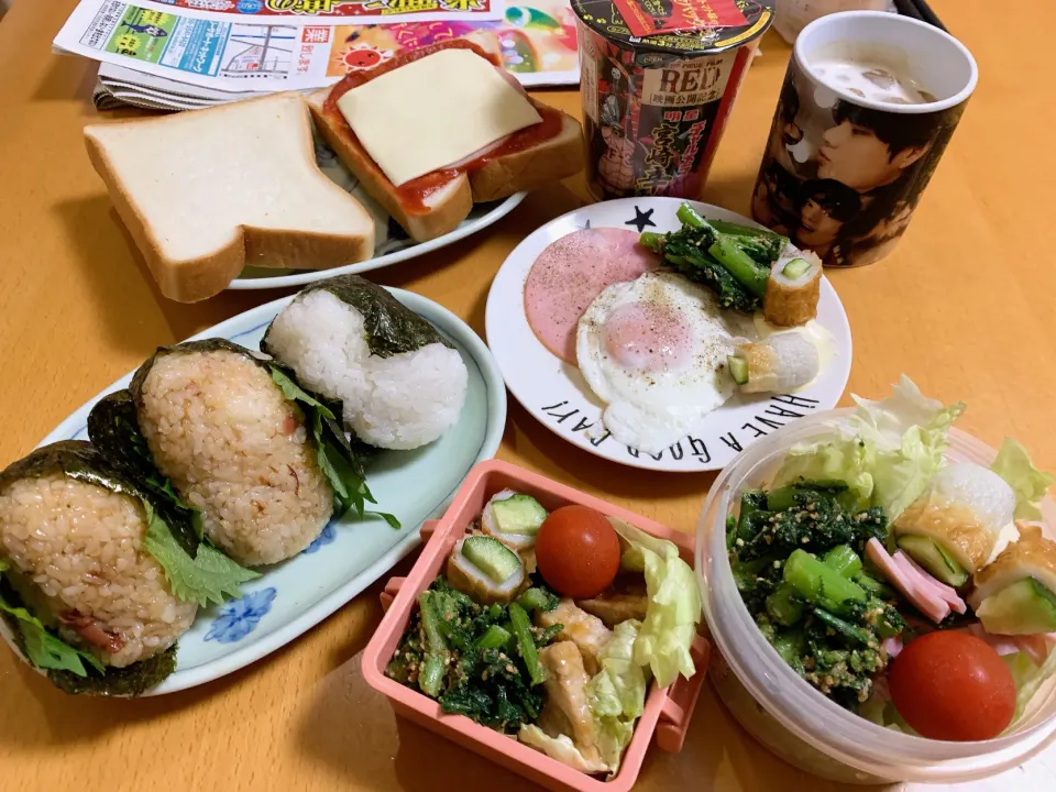 Snapdishの料理写真:2022.11.30.💜お弁当と朝ごはん|kimikimiさん