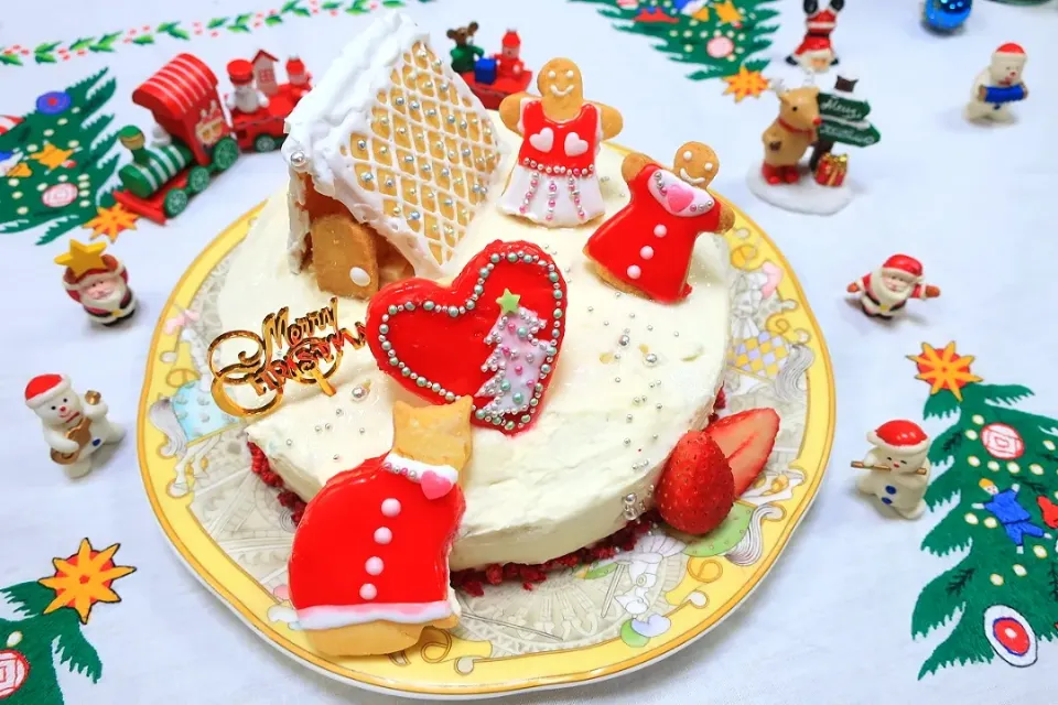 Snapdishの料理写真:🎄クリスマスショートケーキ|natsuoさん