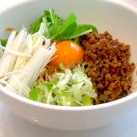 汁なし坦々麺