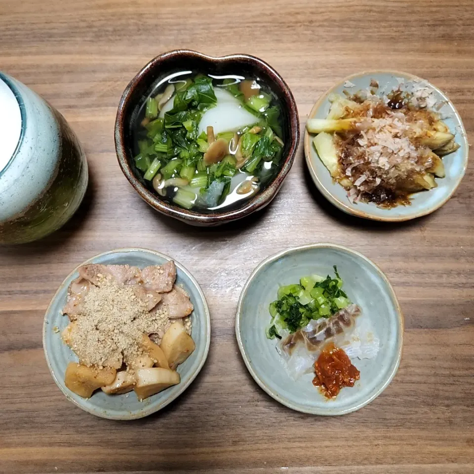 20221207
カクテキで豚キムチ
鯛の昆布締め
焼き茄子
蕪と滑子の煮物|noccoさん