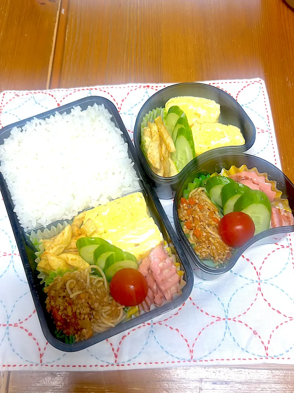 Snapdishの料理写真:12月8日木曜日ミートスパゲティ弁当|アッキーさん