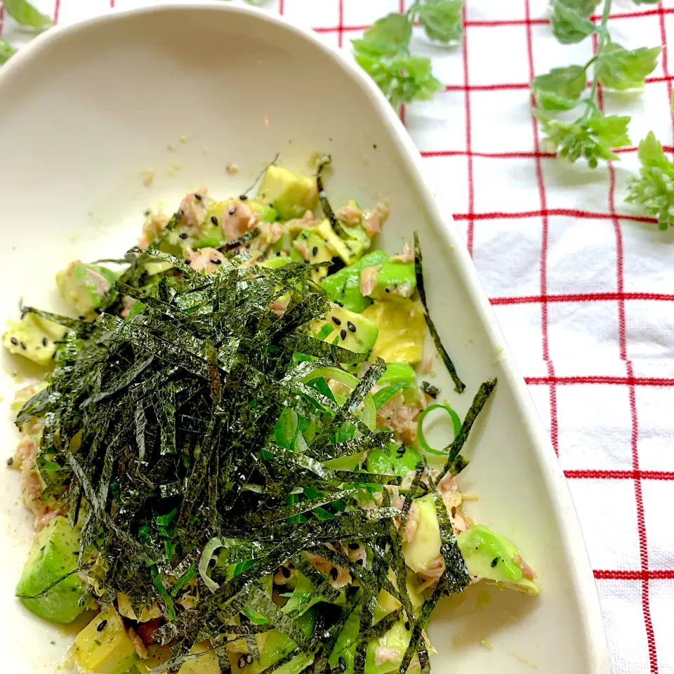 おかちさんの料理 無限アボカド🥑🍀*゜|chicaocafeさん