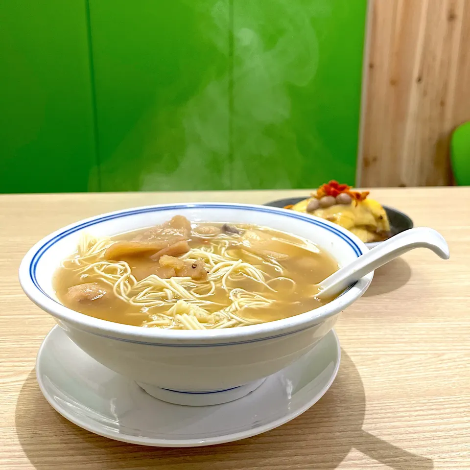 Chinese yam Noodles and drunk chicken|skyblueさん