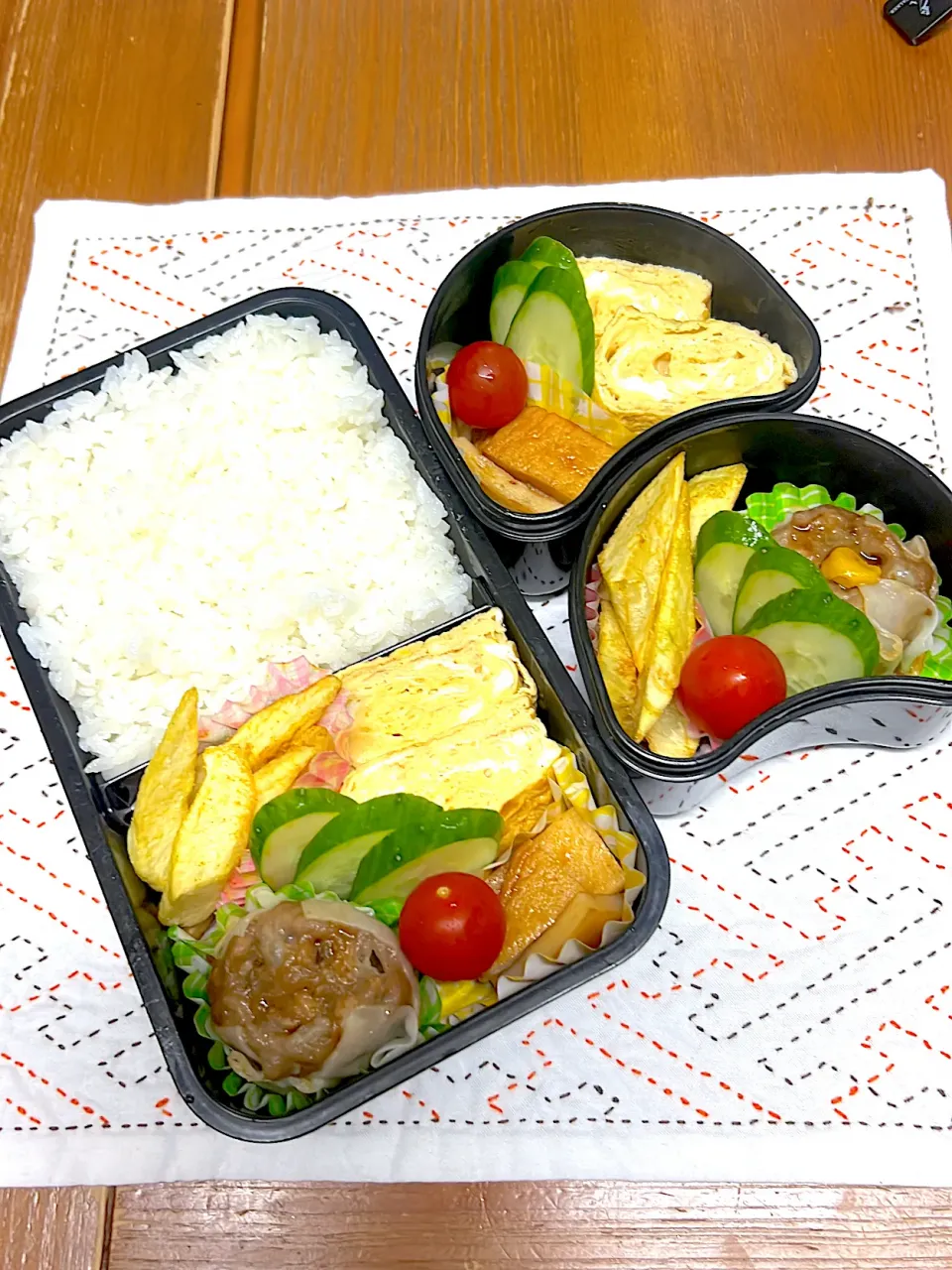 Snapdishの料理写真:12月9日金曜日焼売弁当|アッキーさん