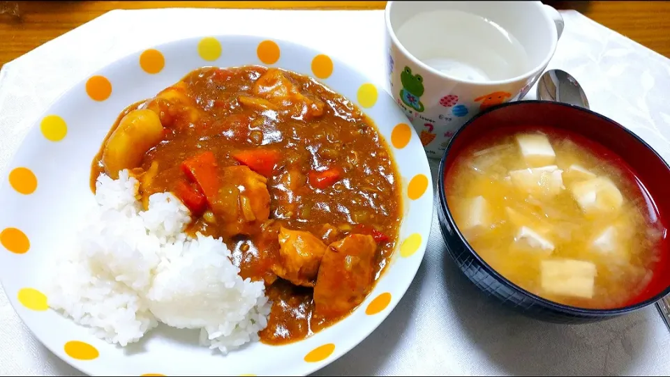 12/8の夕食
カレーライス🍛|卯月さん