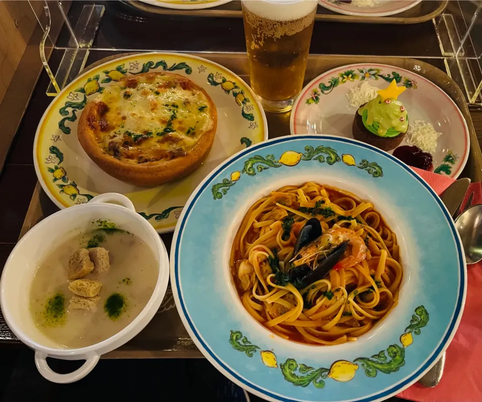 Snapdishの料理写真:ディズニーシー　ランチ😀|クッキングオヤジさん