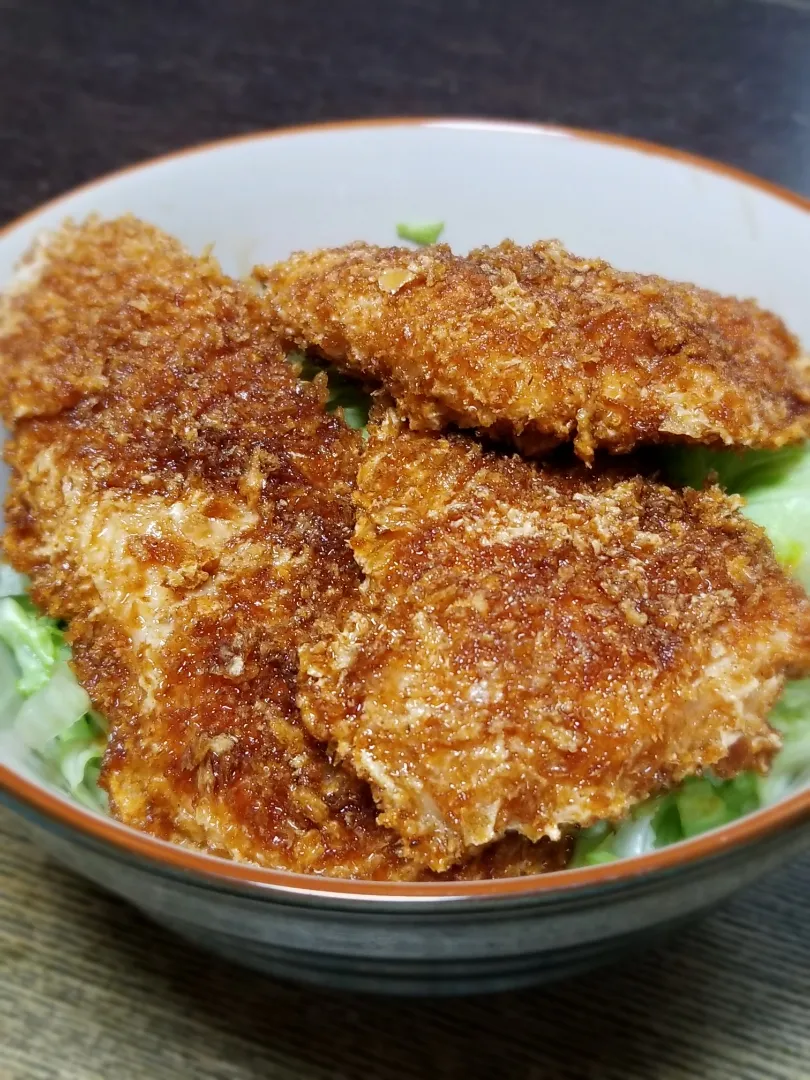 パパ作👨揚げないヘルシータレかつ丼|ぱんだのままんさん