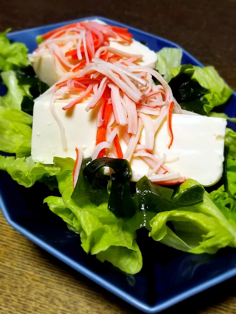 パパ作👨豆腐とわかめのサラダ|ぱんだのままんさん