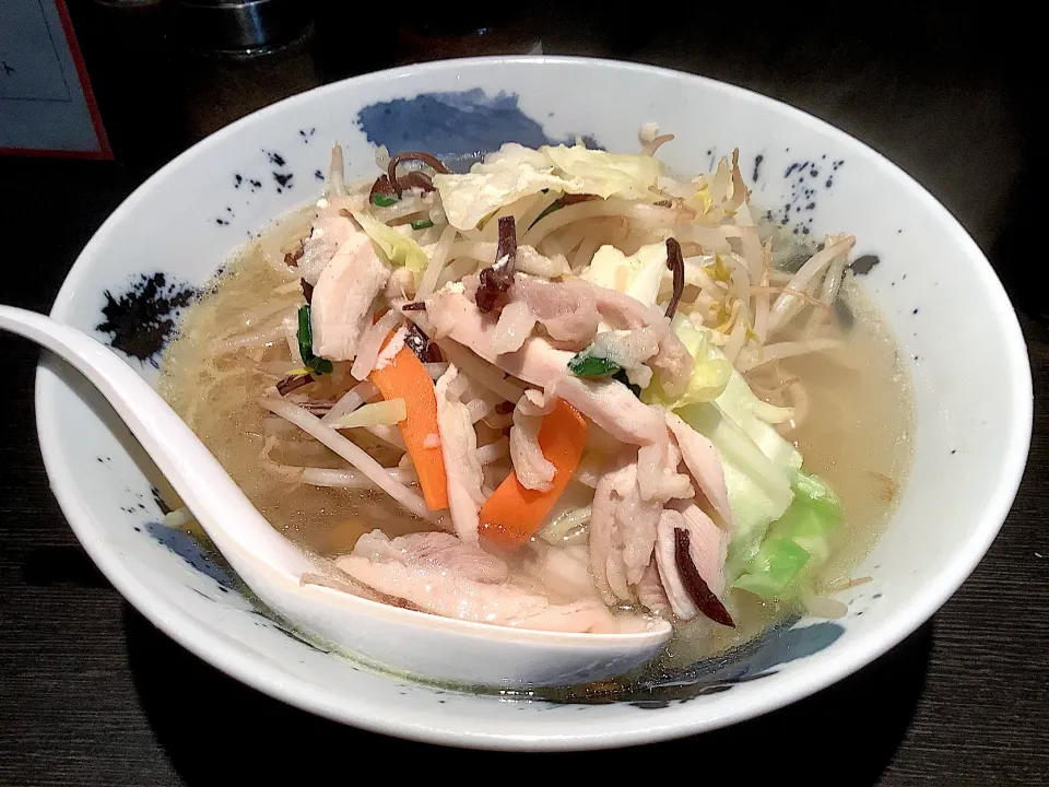 鶏塩タンメン🍜😋『鶏そば　三歩一』＠高田馬場|アライさんさん