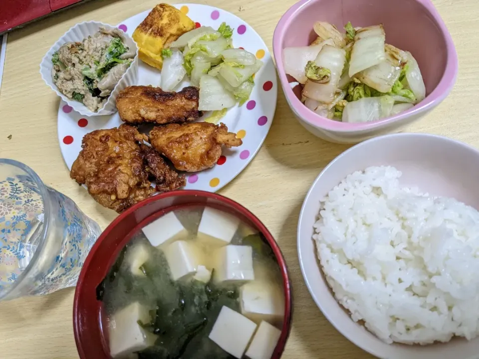 Snapdishの料理写真:唐揚げ定食|ka5 um1さん