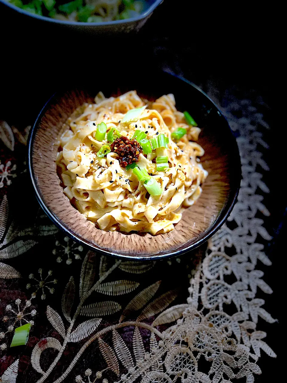 Snapdishの料理写真:Scallion Noodles with peanut sauce|chimpmunkeeさん