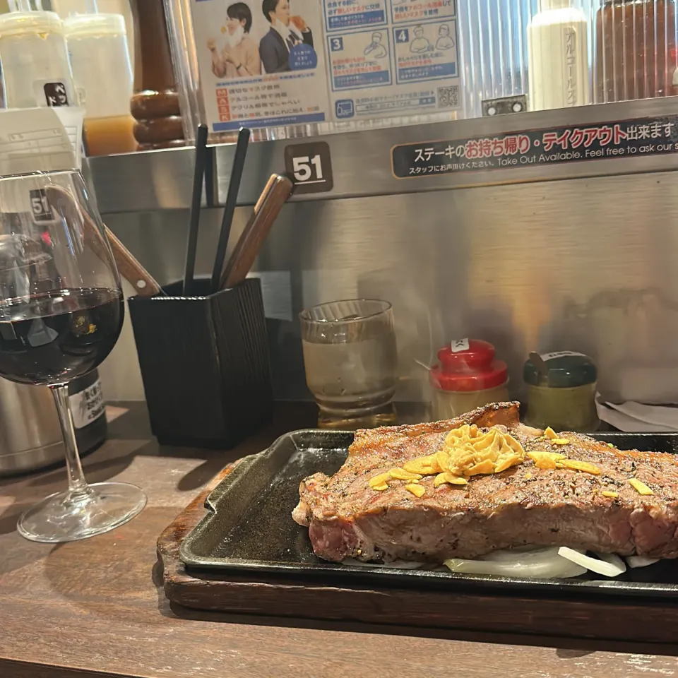 王様サーロイン　400g  レアー　＃いきなりステーキ綱島店|Hajime Sakaiさん