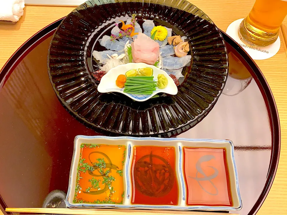 Snapdishの料理写真:ふぐ刺し、クエお刺身|みーこさん