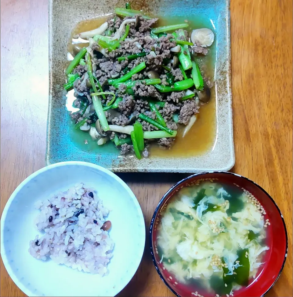 2022 1207　ひき肉と芯菜、きのこの中華風炒め　わかめ卵スープ|いもこ。さん