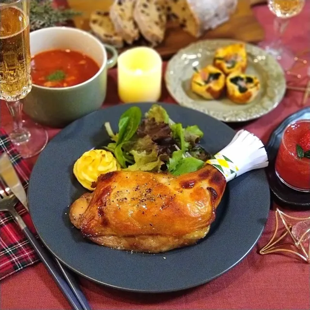Snapdishの料理・レシピ写真:クリスマスディナー｜クリスマスは手作りディナー♪ごちそう肉料理