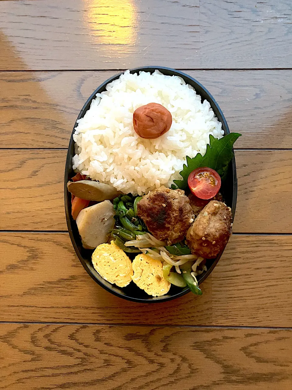 Snapdishの料理写真:#肉団子弁当|_emi_48.0517さん