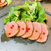 Snapdishの料理写真:鹿肉のロースト|ケロ子さん