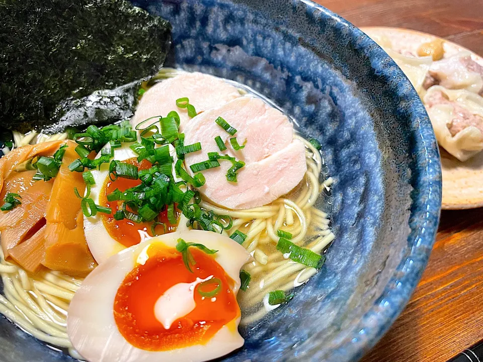 手羽先の先っぽで鶏スープを作って、塩糀ラーメン|n_nさん