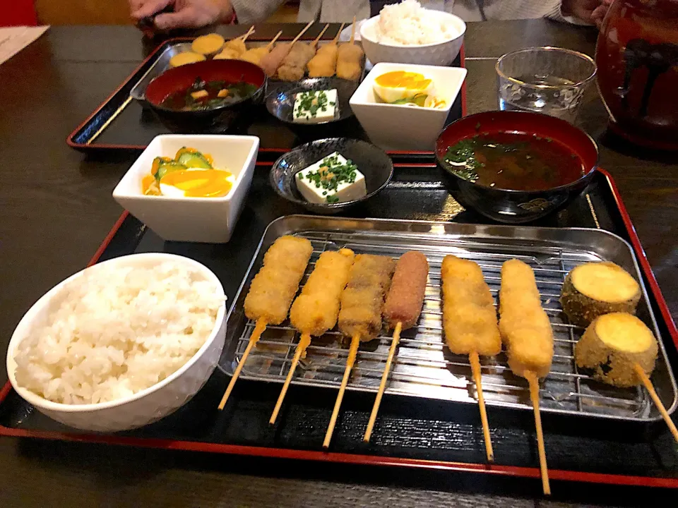 Snapdishの料理写真:串カツランチ|kyonmiさん