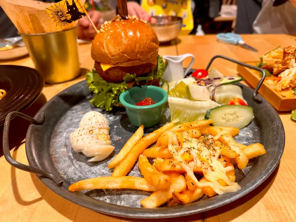 Snapdishの料理写真:vegan burger🍔|女神さん