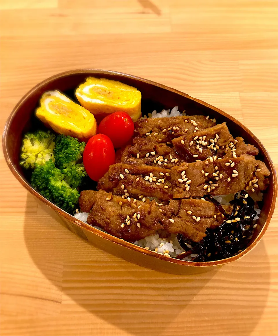 ネクストカルビでカルビ丼弁当|ぷたさん