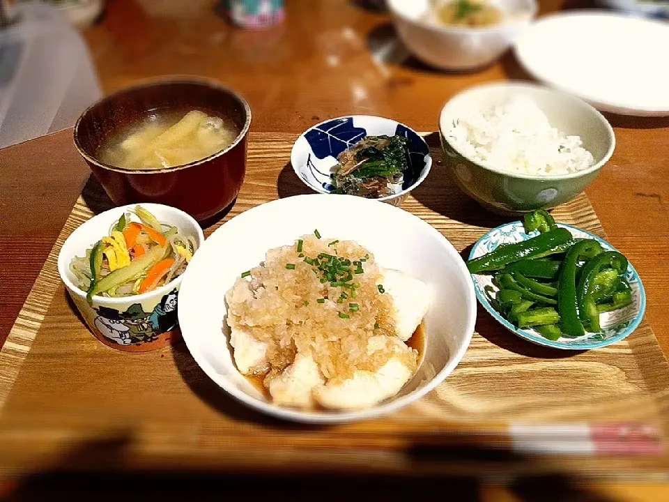 鶏むねみぞれ和え
無限ピーマン
ほうれん草おひたし
前日の残りの春雨サラダ|えつこさん