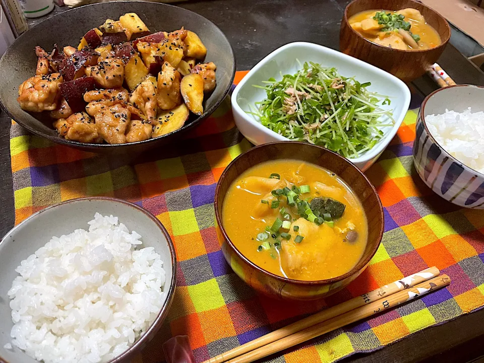 晩ごはん★鶏肉とさつまいもの甘酢ダレ、豆苗とツナのごまサラダ、すいとん|ハルさん