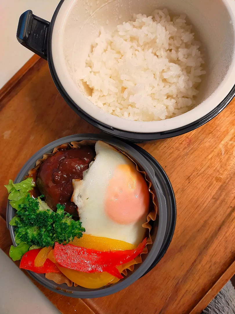 Snapdishの料理写真:ロコモコ丼|音彩お弁当さん