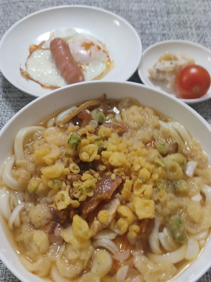 寒い朝にごぼう天うどん|Rピージャーさん