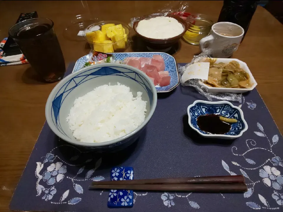 Snapdishの料理写真:マグトロ飯(夕飯)|enarinさん