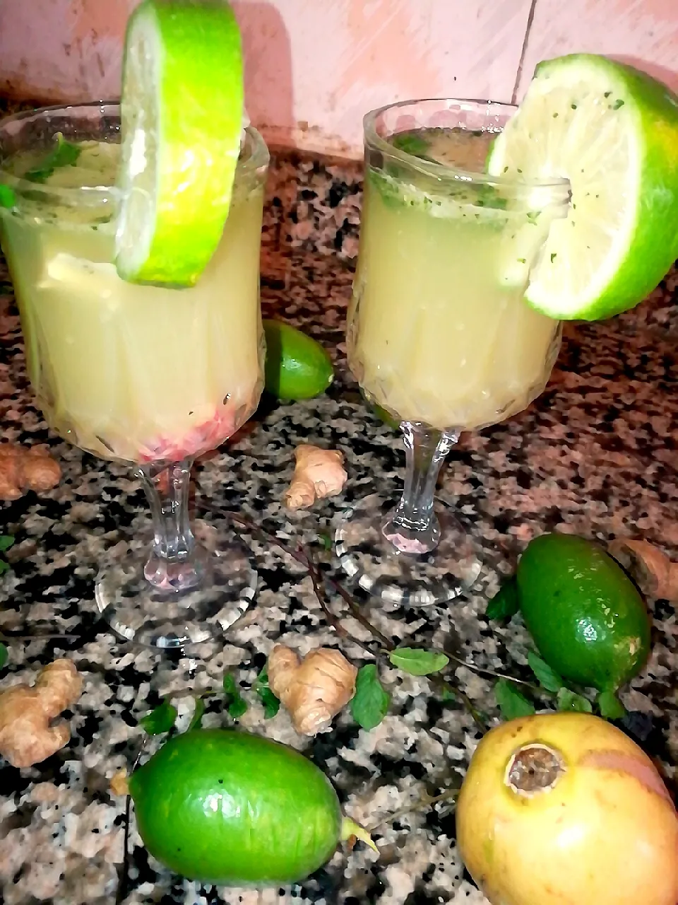 Ginger and lemon lemonade|Salma Sani Yauさん