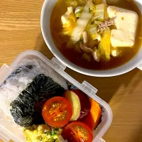 Snapdishの料理写真:終業式　食べるスープ弁当🍱|ちっくんさん