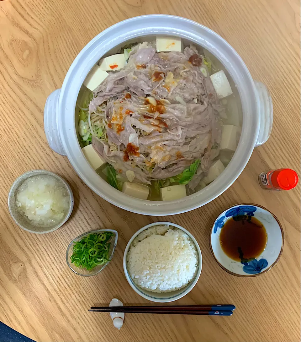 Snapdishの料理写真:🍲一食200円〜無水鍋😋|🎩尾道のピロスケさん😊さん