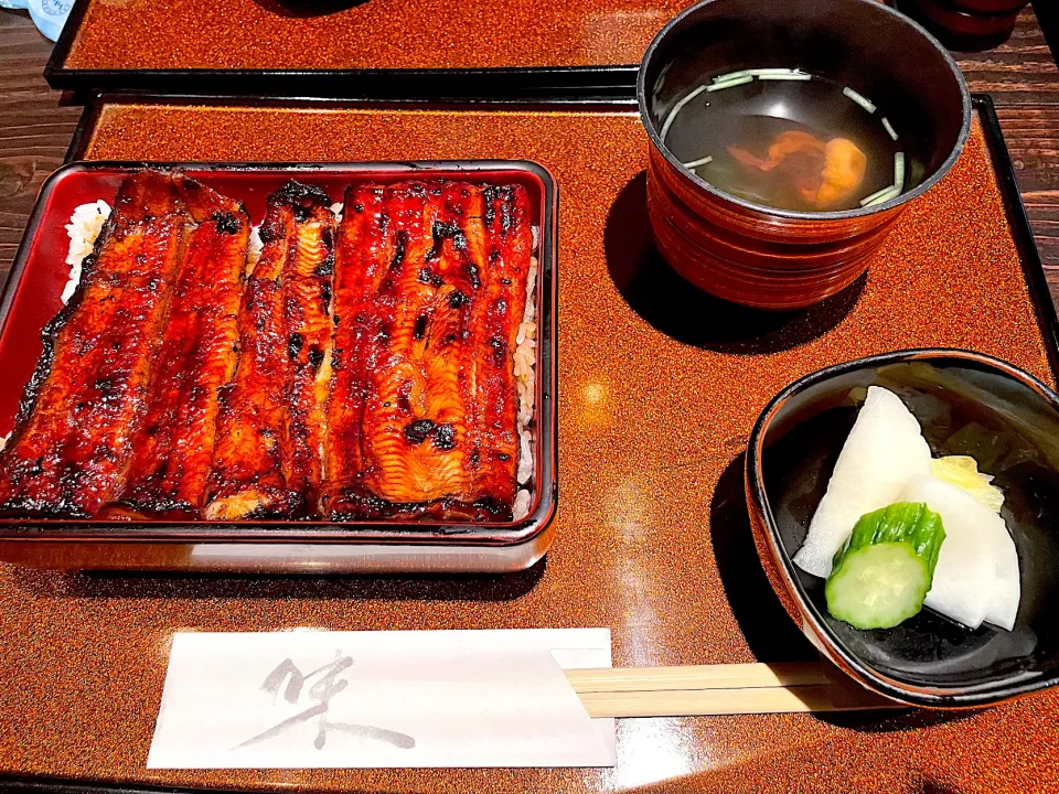 うな重の竹。海外出張から戻って一番食べたかったもの。|Tomyさん