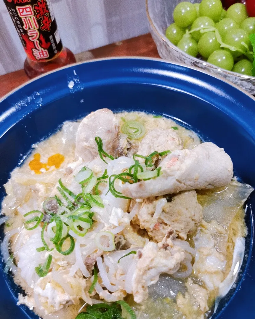 ペンギンさんの料理 酸辣湯麺風鍋👌グ〜です😀|ペンギンさん