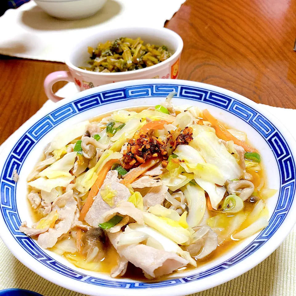 Snapdishの料理写真:野菜たっぷり味噌ラーメン|akkoさん