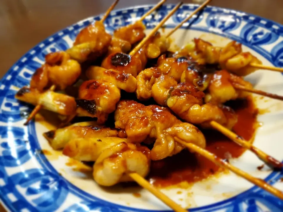 🐔鶏皮の焼き鳥🐔(お義母さん作)|みよぱさん