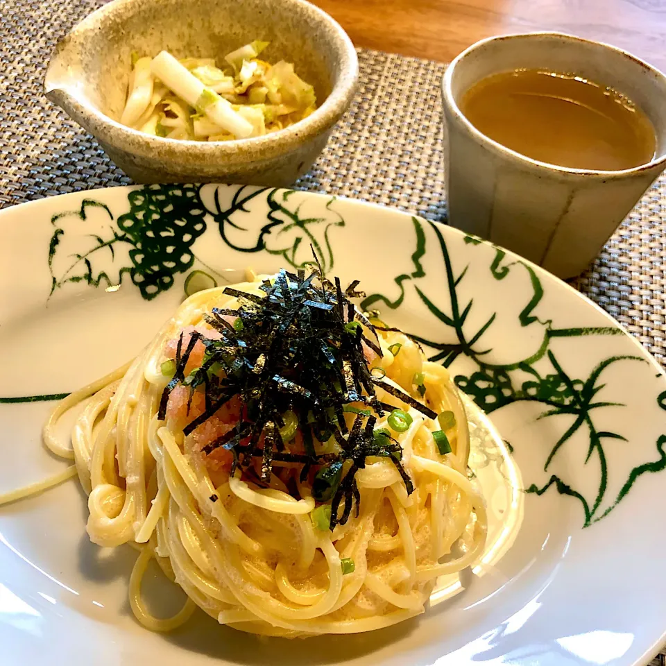 Snapdishの料理写真:たらこクリームスパ🍝|saoricocoさん